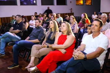 Foto - Apresentação - Cordas e Percussão