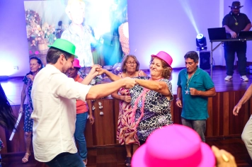 Foto - Jantar Dançante