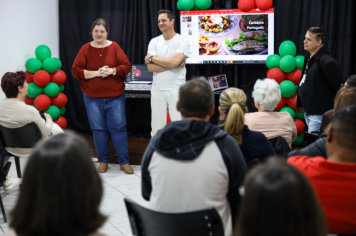Foto - Cardápio Português - 15/08/2025