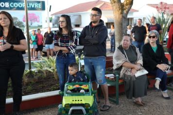 Foto - INAUGURAÇÃO PRAÇA CENTRAL E HOMENAGEM A DIA DAS MÃES