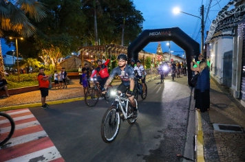 Foto - Pedal, Feira Noturna e Presépio - 12/12/25