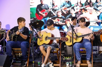 Foto - Apresentação - Cordas e Percussão