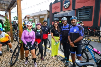 Foto - Pedal, Feira Noturna e Presépio - 12/12/25