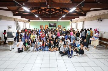 Foto - Entrega de ovos de Páscoa  EMEB Jumirim e Creche Denise.