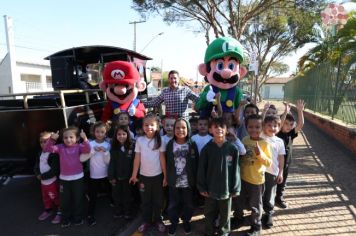 Foto - PASSEIO DE TREM COM ALUNOS DA ESCOLA MUNICIPAL