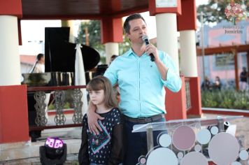 Foto - INAUGURAÇÃO PRAÇA CENTRAL E HOMENAGEM A DIA DAS MÃES