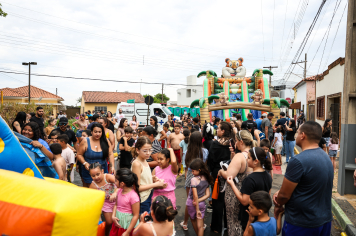 Foto relacionada - Dia das Crianças em Jumirim: Uma Tarde de Alegria e Diversão na Praça Nossa Senhora Aparecida