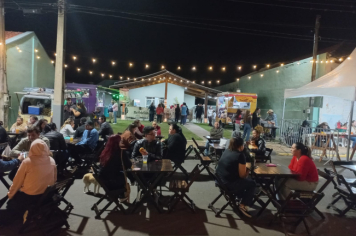 Feira Noturna...