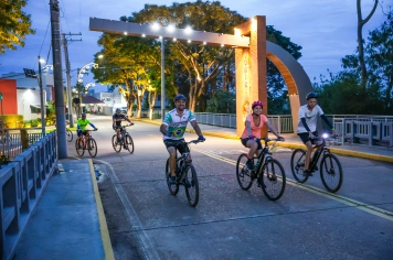 Foto - Pedal, Feira Noturna e Presépio - 12/12/25