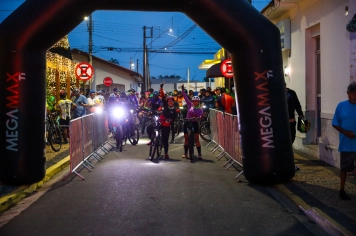 Foto - Pedal, Feira Noturna e Presépio - 12/12/25
