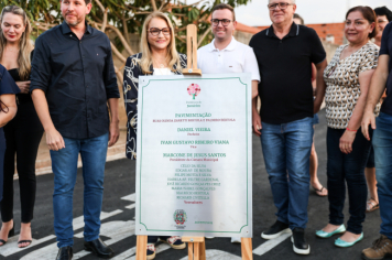 Foto - Inauguração de Pavimentação das Ruas Olinda e Palmiro Bertola - 21/08/2025