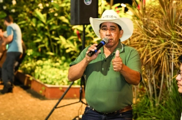 Foto relacionada - Feira noturna