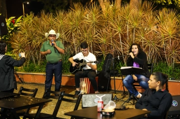 Foto relacionada - Feira noturna