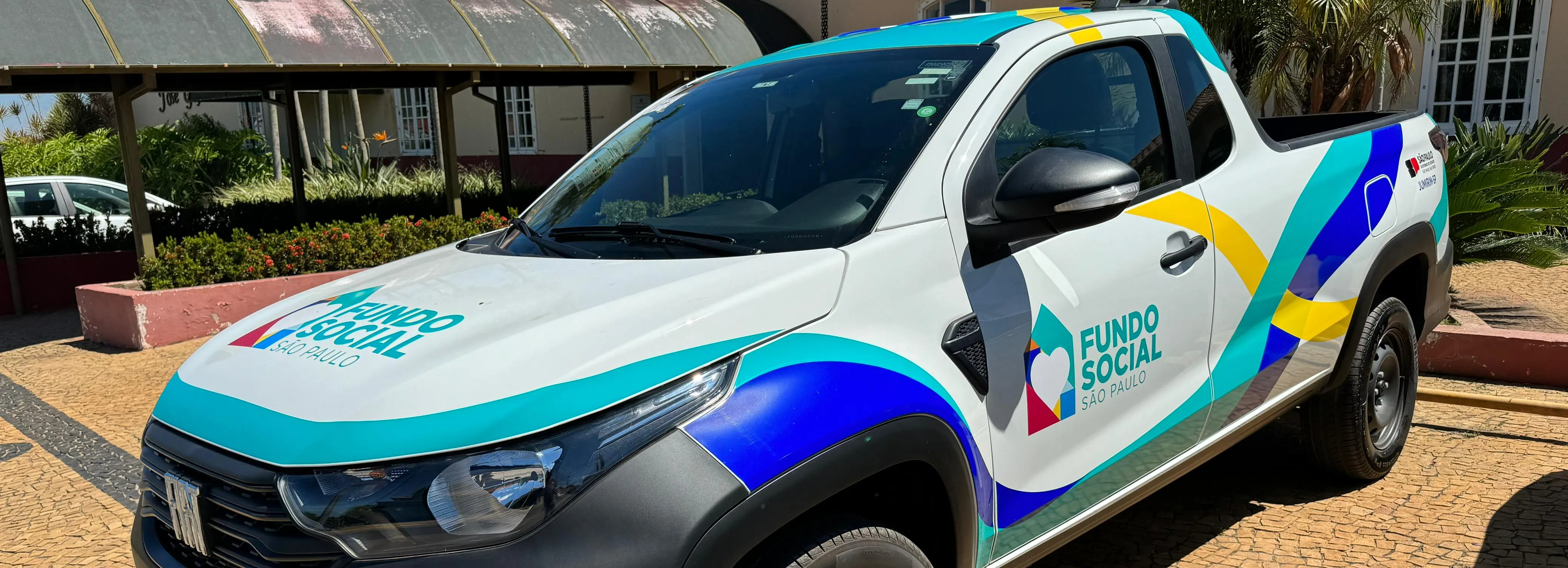 Fundo Social de Jumirim recebe veículo do Estado de SP