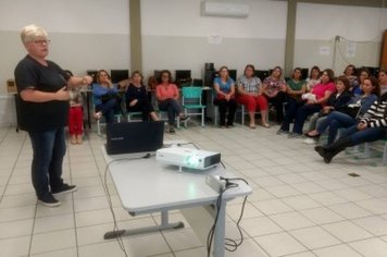 EDUCAÇÃO DE JUMIRIM PROMOVE PALESTRA SOBRE AUTISMO