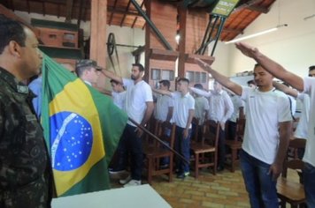 JURAMENTO À BANDEIRA NO MUNICÍPIO DE JUMIRIM