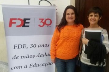 PREFEITURA DE JUMIRIM PARTICIPA DE ENCONTRO COM A FDE