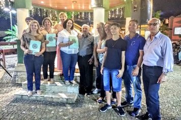 HOMENAGEM AO SENHOR “SERAFIN SCATENA” (EM MEMÓRIA),DOADOR DO TERRENO DA PRAÇA NOSSA SENHORA APARECIDA