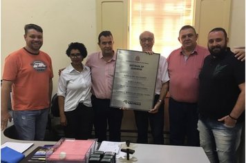 DETRAN – Jumirim recebe Placa Oficial de Inauguração