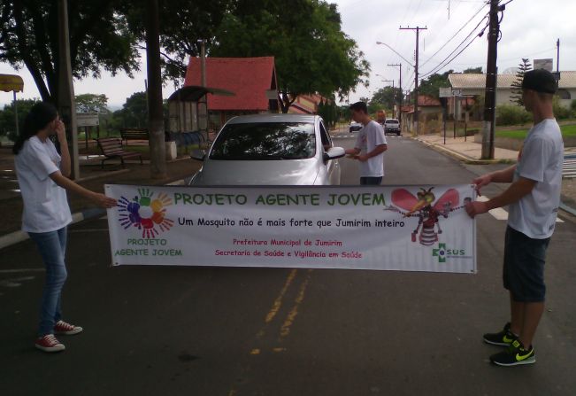 PROJETO “AGENTE JOVEM” DE JUMIRIM REALIZA PEDÁGIO E AMPLIA CUIDADOS COM A DENGUE, ZIKA E CHIKUNGUNYA