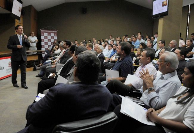 Jumirim participa de Encontro de Gestores Públicos Municipais na Assembleia Legislativa