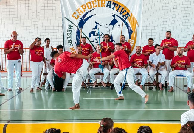 Capoeira: Um Evento de Tradição e Emoção em Nossa Cidade