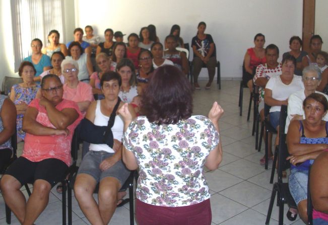 CRAS DE JUMIRIM REALIZA PALESTRA SÓCIO EDUCATIVA