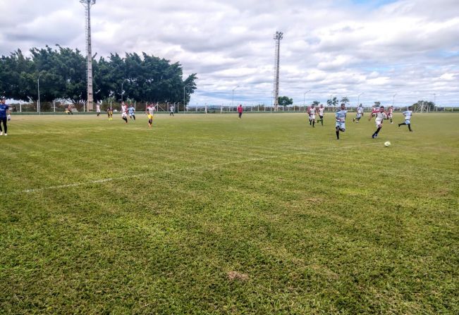 Domingo com Torneio de Futebol