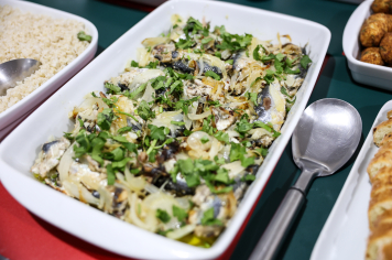 Foto - Cardápio Português 03/10/2025