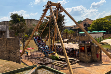 Foto - Hopi Hari 16/10/2025