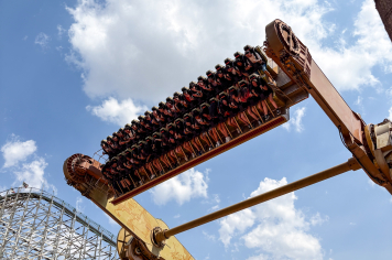 Foto - Hopi Hari 16/10/2025