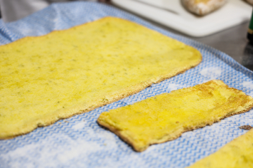 Foto - Cardápio Português 03/10/2025