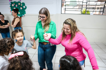 Foto - Entrega de Presentes 10/10/2025
