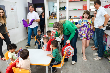 Foto - Entrega de Presentes 10/10/2025