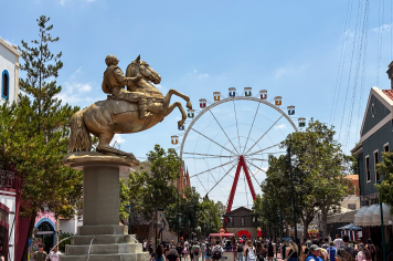 Foto - Hopi Hari 16/10/2025