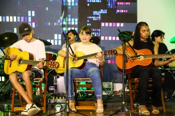 Foto - Apresentação - Cordas e Percussão 27/11/2025