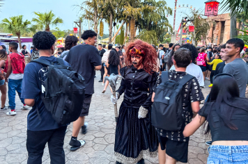 Foto - Hopi Hari 16/10/2025