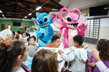 Foto - Entrega de Presentes 10/10/2025