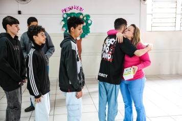 Foto - Entrega de Presentes 10/10/2025