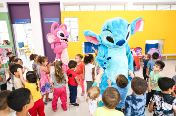 Foto - Entrega de Presentes 10/10/2025