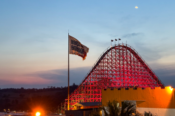 Foto - Hopi Hari 16/10/2025