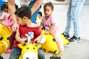 Foto - Entrega de Presentes 10/10/2025