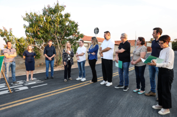 Foto - Inauguração de Pavimentação das Ruas Olinda e Palmiro Bertola - 21/08/2025