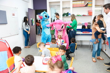 Foto - Entrega de Presentes 10/10/2025