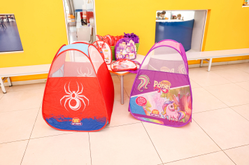 Foto - Entrega de Presentes 10/10/2025