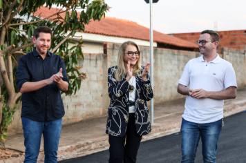 Foto - Inauguração de Pavimentação das Ruas Olinda e Palmiro Bertola - 21/08/2025