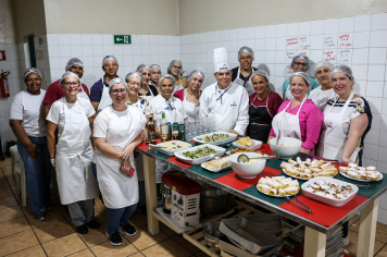 Foto - Cardápio Português 03/10/2025