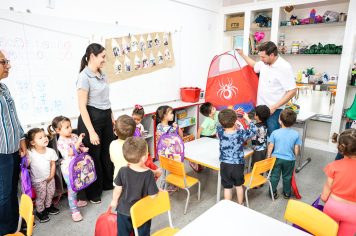 Foto - Entrega de Presentes 10/10/2025