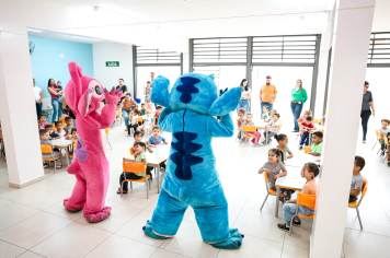 Foto - Entrega de Presentes 10/10/2025
