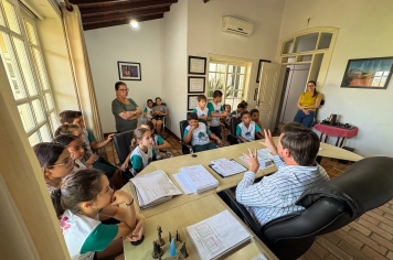 Foto - Visita de Alunos ao Prefeito 14/11/2025